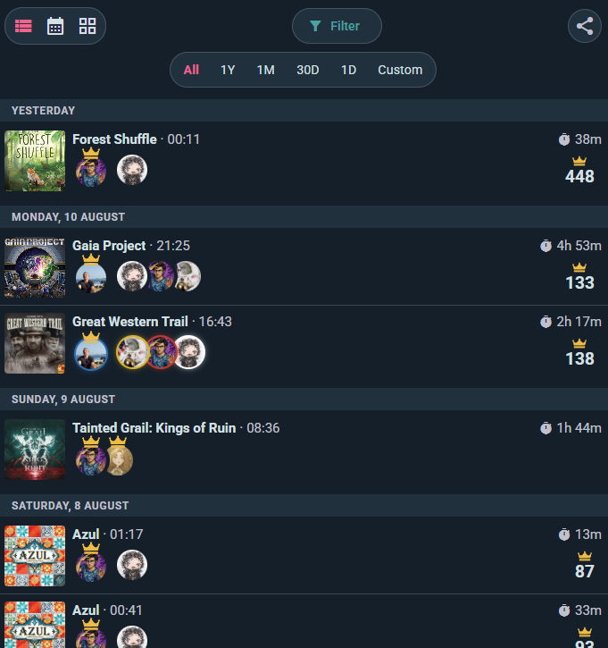 A play history list with games, players and scores